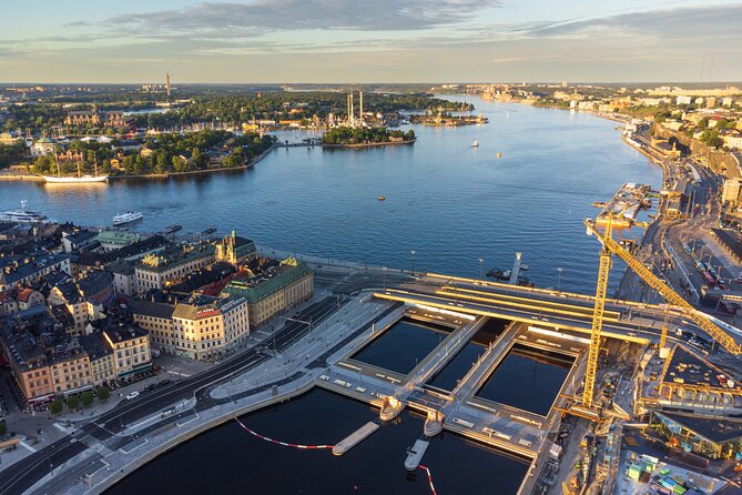 Classic Stockholm Small Group Walking Tour | 3 Hours - Meeting at Götgatan: How the Tour Starts Smoothly
