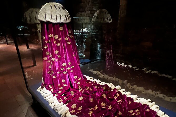 Inside The Crown: Stockholm Royal Palace Private Guided Tour - English guide quality: what you should expect in real conversations