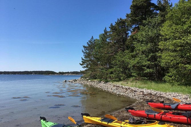 Kayak Tour in the Stockholm Archipelago with Lunch Meal - The lunch stop on a remote island: the best reason to book