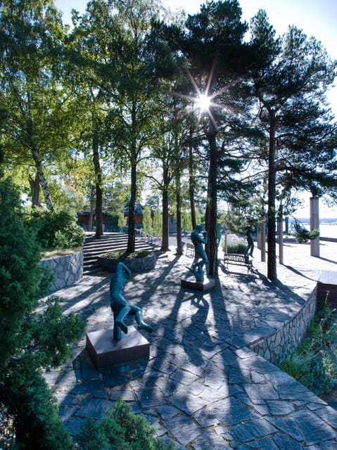 Millesgården Museum: sculpture park and art galllery - Getting to Millesgården: tram, bus, bike, or parking