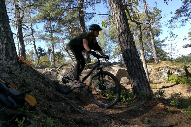 Mountain Biking Small-Group in Stockholm Forests for Beginners - Nackareservatet trails: why this Stockholm-area forest works for beginners