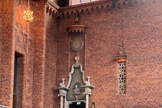 Nobel Grandeur at Stadshuset: Private Tour of Stockholm City Hall - Price and what $125 really buys you