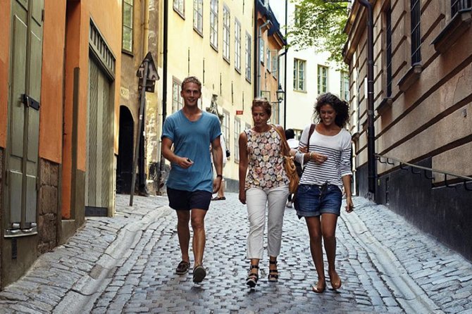 Old Town Tour of Stockholm - The core experience: Old Town walking with real stories