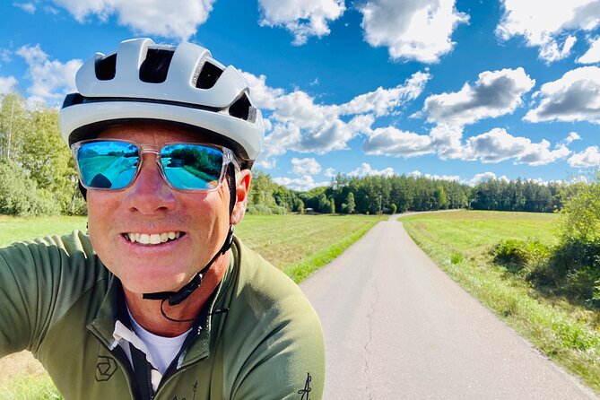 Private Roadbike Adventure in Stockholm - Stop in Stockholm County: What the Secret-Road Ride Feels Like