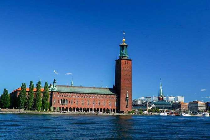 Private Tour of Stockholm with a visit to the Absolute ice bar - Price and logistics: is $614 per person good value?
