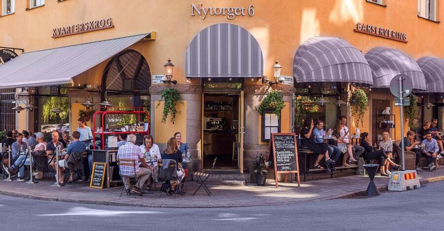 Södermalm: 2-Hour Sightseeing Tour - Food and shopping expectations: what the guide will likely do