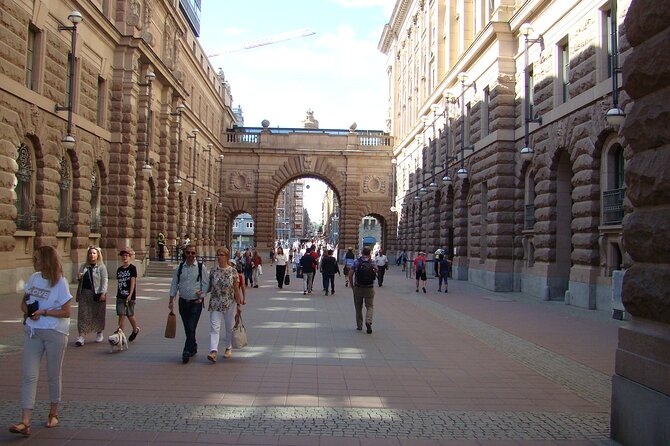 Stockholm- A Beauty On The Water: Old Town Walking Tour and Boat Trip Combined - Riksbron bridge views: where you spot power and Nobel symbolism