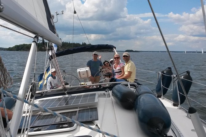Stockholm Archipelago Sailing Day Tour - Lunch onboard: Swedish food, served at the right moment