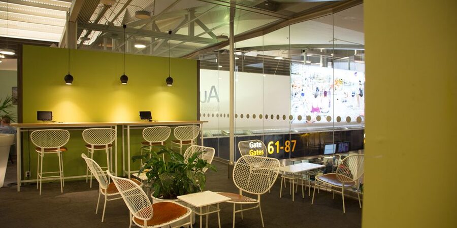 Stockholm Arlanda Airport (ARN): Premium Lounge Entry - Who This Lounge Entry Suits Best (and Who Should Skip)