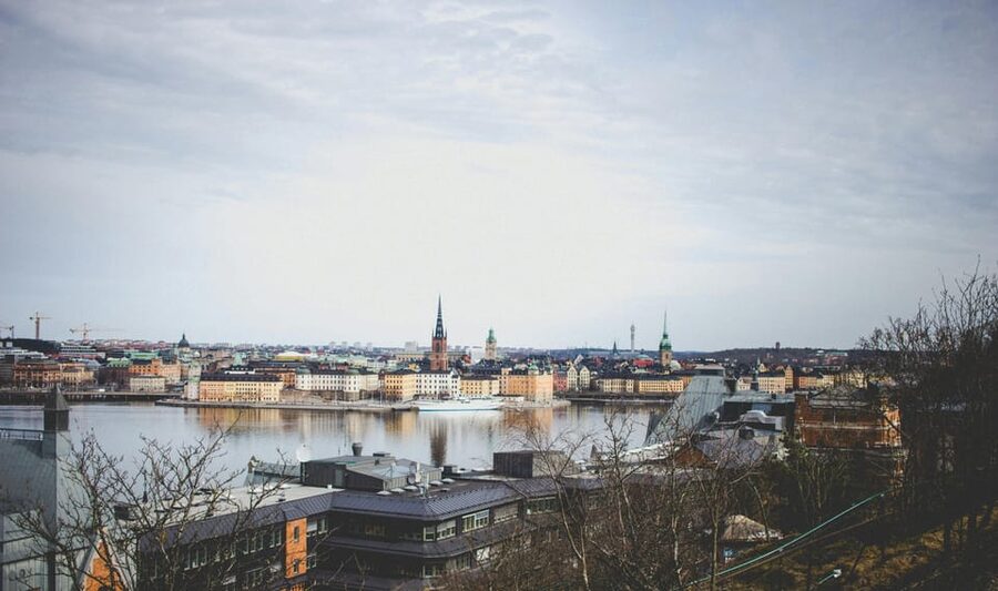 Stockholm: Christmas Markets & Lights Guided Walking Tour - Old Town Christmas market: lights, trees, and the meaning behind it