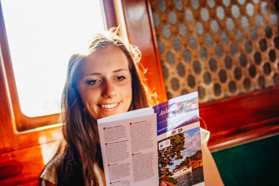 Stockholm: City Archipelago Sightseeing Cruise with Guide - Getting good seats: a small move that changes the whole cruise