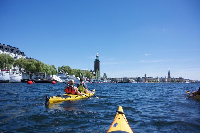 Stockholm City Evening Kayak Tour - From the meeting point to City Hall: what your first landmark stop delivers