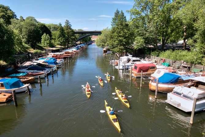 Stockholm City Kayak Tour - Riddarholmen and the Church: Where Still Water Meets History