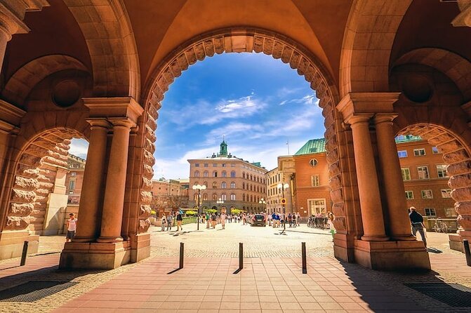 Stockholm City Tour + VAASA Museum VIP car (private service) - Who this Stockholm combo tour suits best