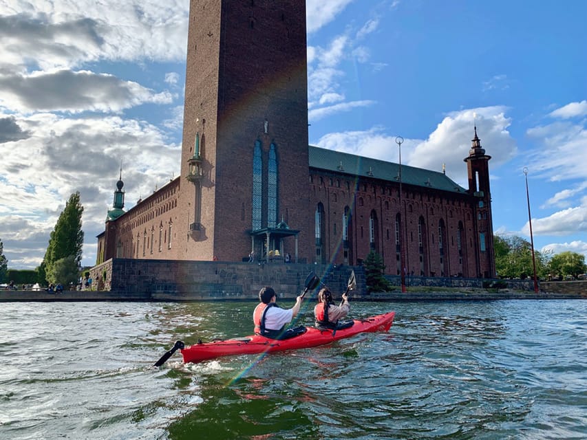 Stockholm: Daytime Kayak Tour in Stockholm City - The Route Choices: City Center Loop vs Morning Outskirts Paddle