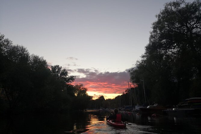 Stockholm Evening Kayak with BBQ - Small Group - Paddling toward Långholmen: the central-city escape
