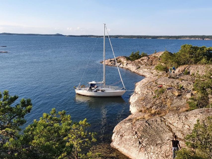 Stockholm: Full Day Archipelago Sailing Tour with Lunch - On board: Scampi 30 or Compis 28, and learning real sailing