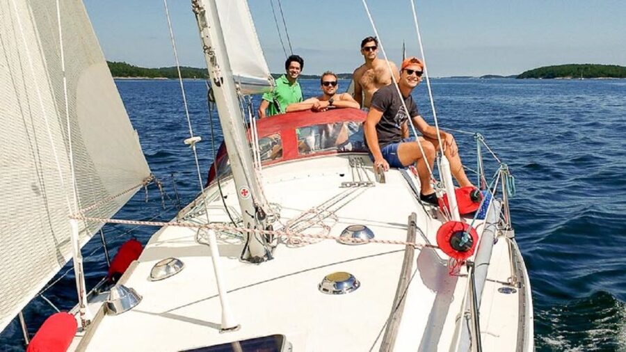 Stockholm: Full Day Archipelago Sailing Tour with Lunch - The hike and panoramic views: how you get the big picture