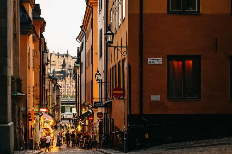 Stockholm: Ghost Walk and Historical Tour - A four-act itinerary through Gamla Stan’s dark corners