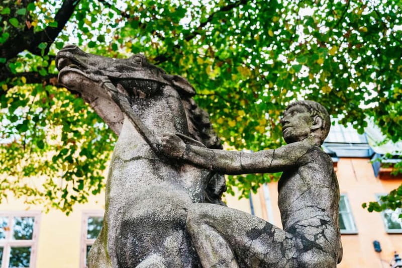 Stockholm: Ghost Walk and Historical Tour - Where the route shines for you (and where it might annoy you)