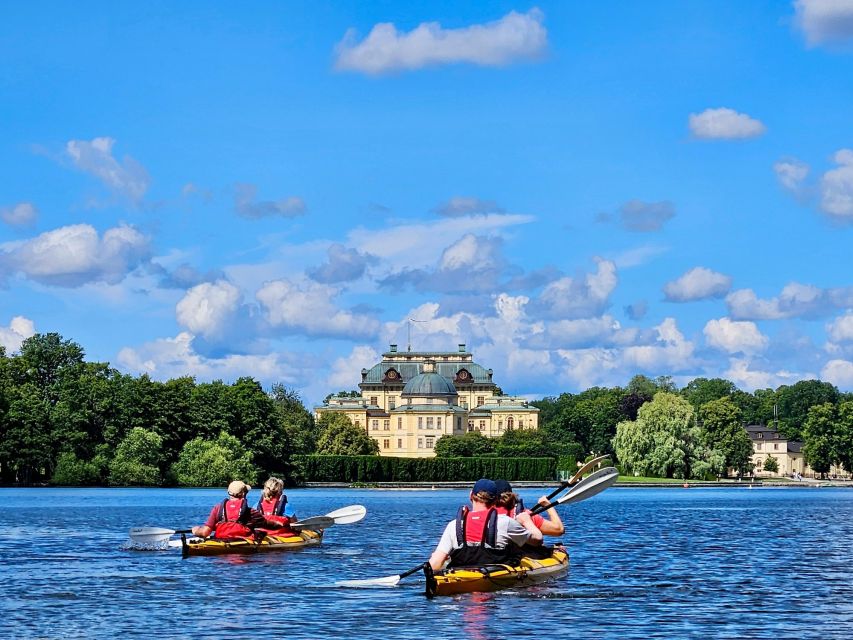 Stockholm: Guided Kayak Tour to Drottningholm Royal Palace - Drottningholm Palace by kayak: baroque from the water