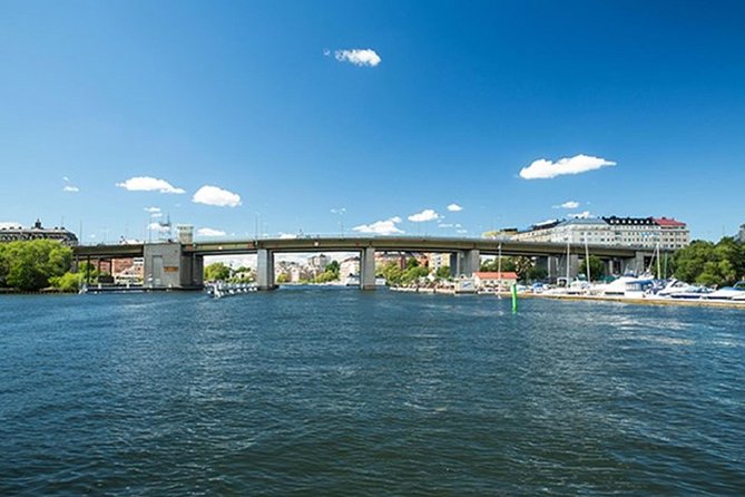 Stockholm Highlights Boat Tour - Audio Guide Reality Check: Pre-Recorded Narration and Timing