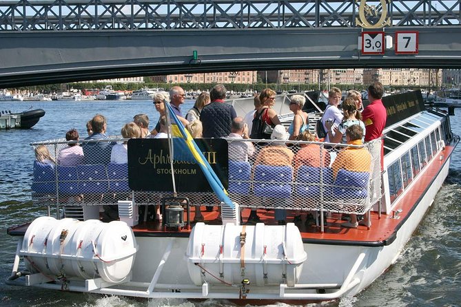 Stockholm Hop-On Hop-Off Sightseeing Cruise - Vasa Museum stop: plan your museum time, not just your boat ride