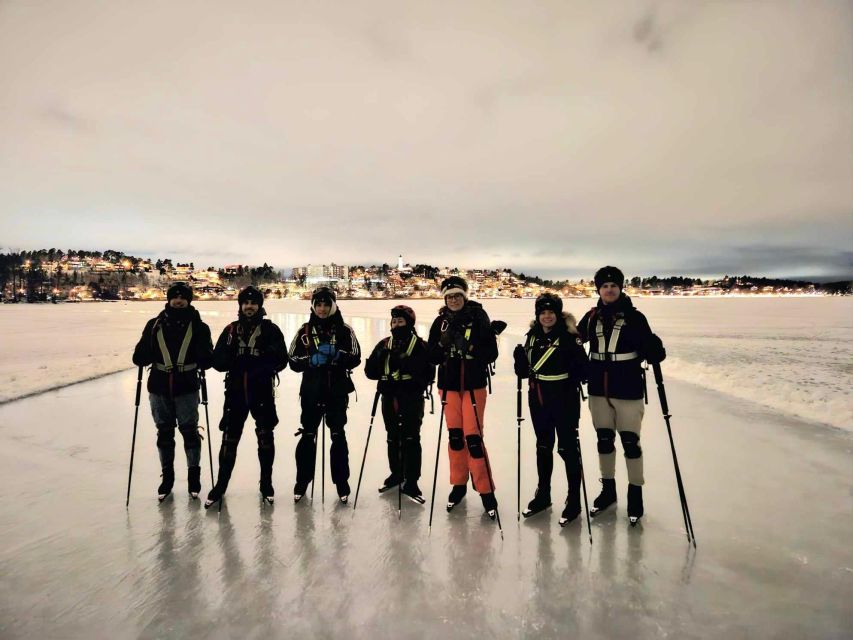 Stockholm: Ice Skating in the Moonlight with Hot Chocolate - Two Guided Skating Sessions on Natural Ice at Night