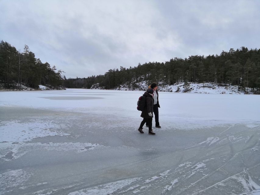 Stockholm: Nature Hike with Campfire Lunch - What to bring (so you don’t spend the day fighting the cold)