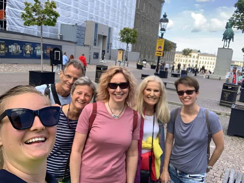 Stockholm: Old Town Guided Walking Tour (English / Deutsch) - Price, pace, and what you get for $29