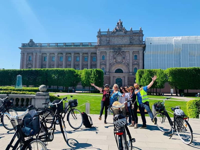 Stockholm's Best Bike Tour! (English / Deutsch) - Royal Palace views and the Grand Hotel area: sightseeing without the long lines