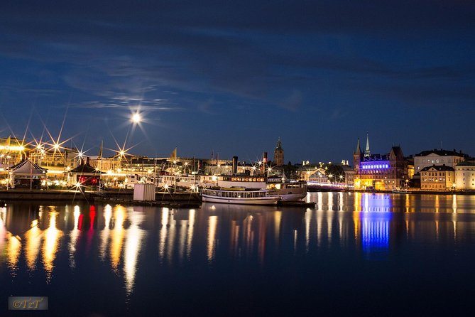 Stockholm's Festive Sights And Christmas Lights - Where you meet in Stockholm (and how pickup actually helps)