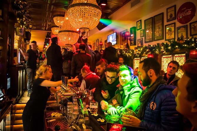 Stockholm: The Original Pub Crawl with Shots + VIP Club Access - Timing and logistics: how to avoid the common headaches