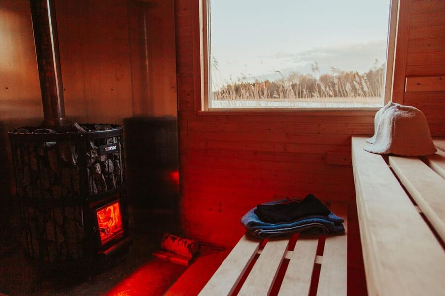 Stockholm: Traditional Sauna & Polar Plunge in Baltic Sea - Price and value: is $165 worth it?