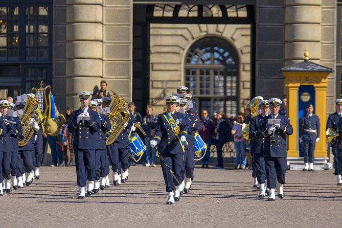Stockholm Walking Tour with Audioguide on Your Smartphone - Swedish democracy and culture: Riksdag and the Royal Opera House