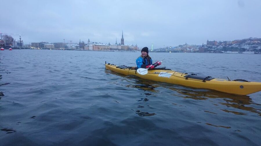 Stockholm: Winter City Kayaking Tour - Getting to Adventure Cafe and starting on time
