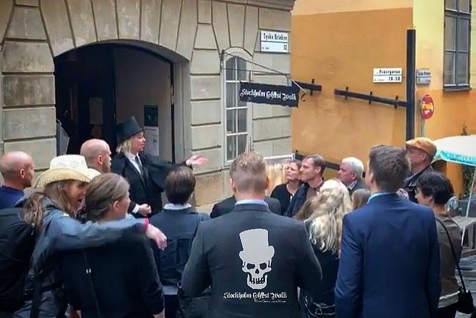 The Original Stockholm Ghost Walk and Historical Tour - Gamla Stan - The tour’s real formula: history-first, then the haunting