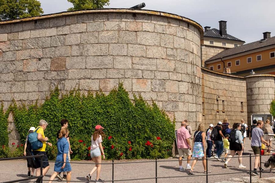 Vaxholm & Stockholm Archipelago: Guided Excursion, Day Trip - Arriving in Vaxholm: walking town life, not just posing for photos